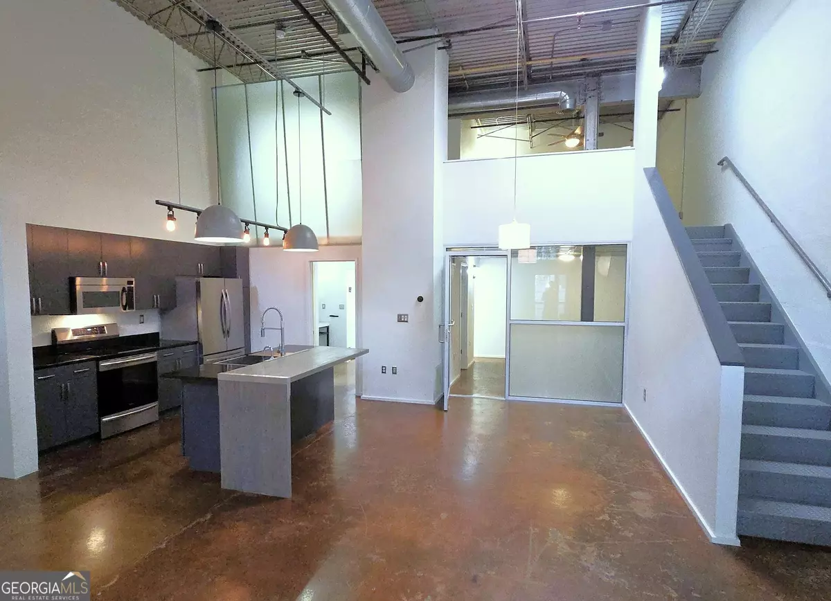 Atlanta, GA 30307,195 Arizona AVE NE #102