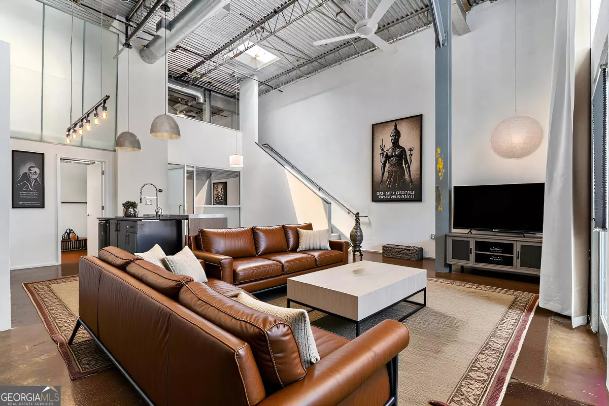 Atlanta, GA 30307,195 Arizona AVE NE #102