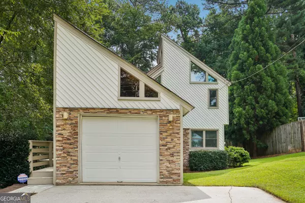 Snellville, GA 30039,7898 Norris Lake RD