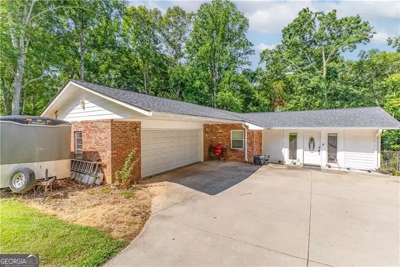 5934 Dolvin LN, Buford, GA 30518