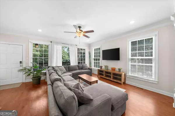 Atlanta, GA 30318,1071 Davis CIR NW #R