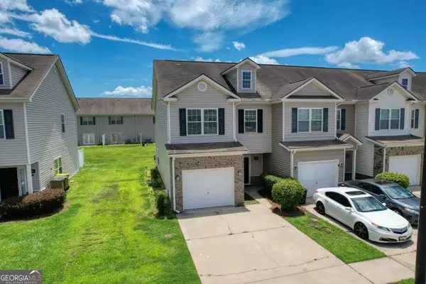 385 Canyon Oak LOOP, Richmond Hill, GA 31324