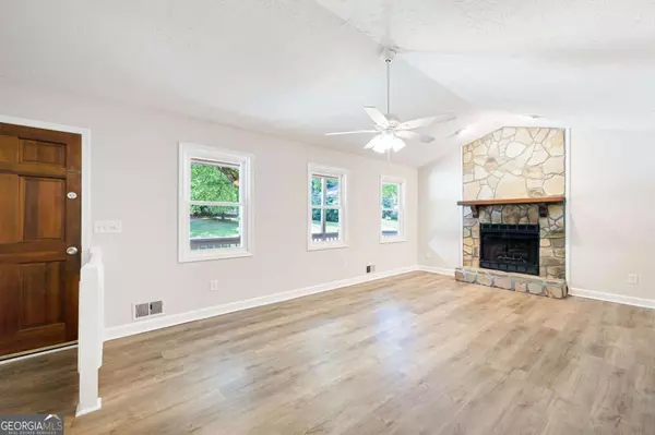 Kennesaw, GA 30152,6040 STONE WOOD DR NW