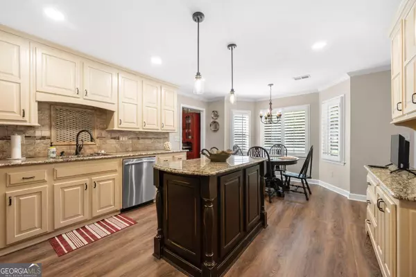Marietta, GA 30066,2850 Landing DR