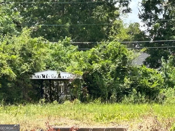 Lanett, AL 36863,208 S 3rd AVE