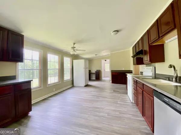 Byron, GA 31008,454 Felton Wood RD