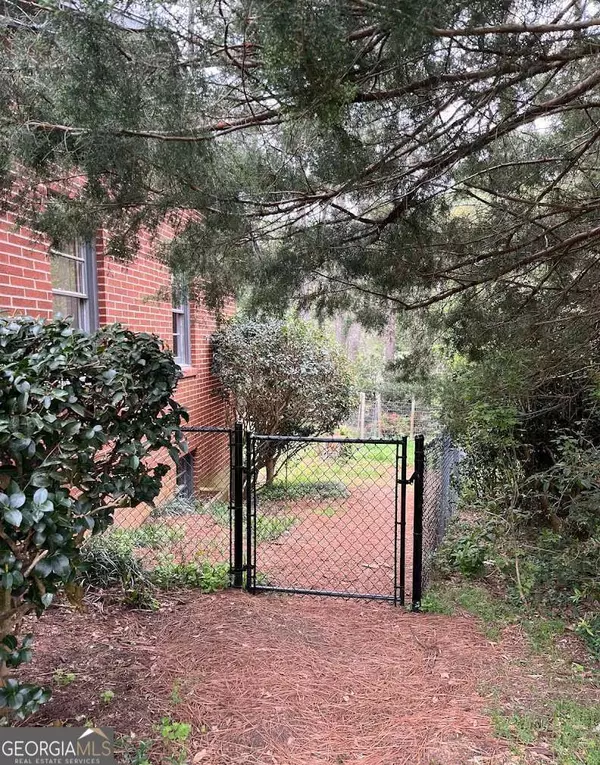 Athens, GA 30606,535 Riverhill DR