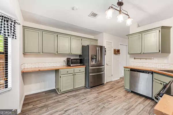Kingsland, GA 31548,102 Creekwood LN