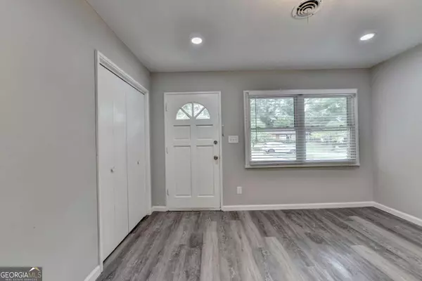 Decatur, GA 30033,3045 Lindon LN