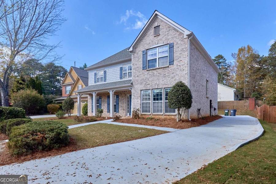 20 Daniel Creek LN, Sugar Hill, GA 30518