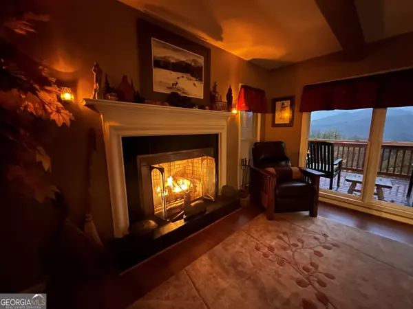 Hiawassee, GA 30546,995 Glassy Mtn RD