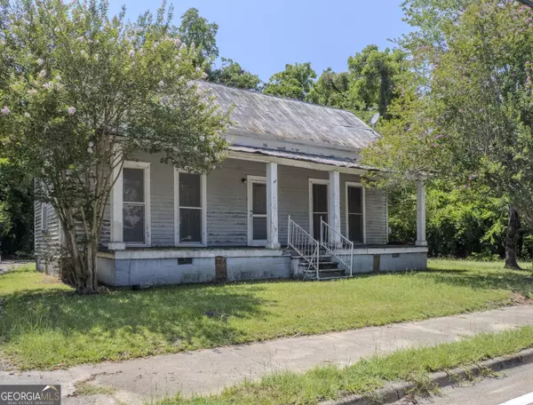 110 S 4th ST, Tennille, GA 31089