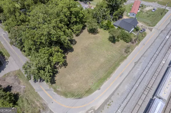Tennille, GA 31089,258 W North Central AVE
