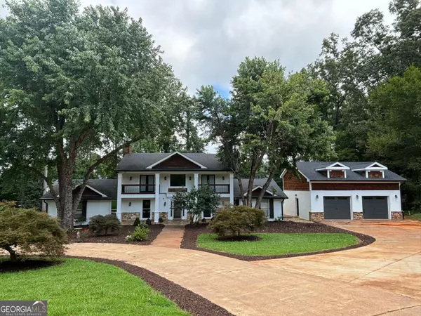 2697 S Cherokee LN, Woodstock, GA 30188