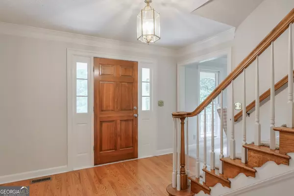 Lilburn, GA 30047,2701 Gardenwood CT SW