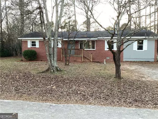 1041 Hillcrest DR, Union Point, GA 30669