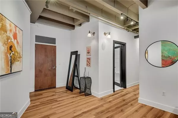 Atlanta, GA 30308,805 Peachtree ST NE #306