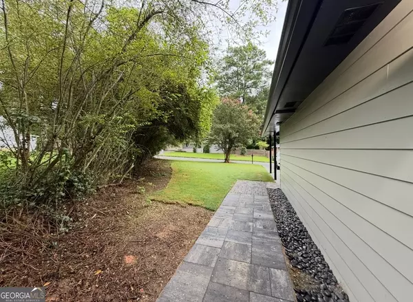 Atlanta, GA 30318,530 Park Valley DR NW