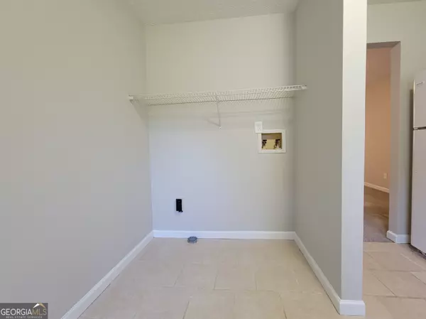 Winder, GA 30680,400 Meadowview DR #A