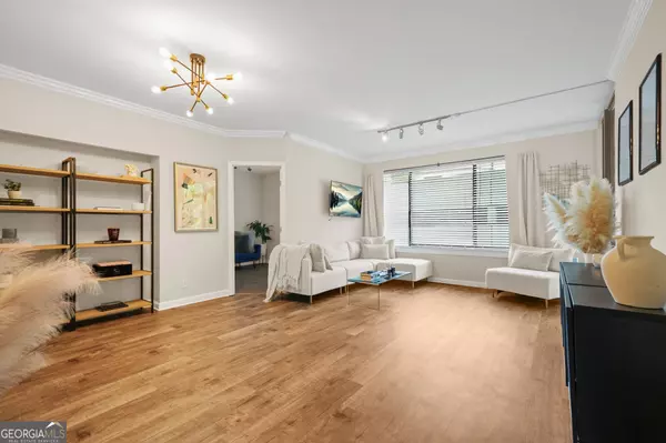 Atlanta, GA 30326,3481 Lakeside DR NE #601