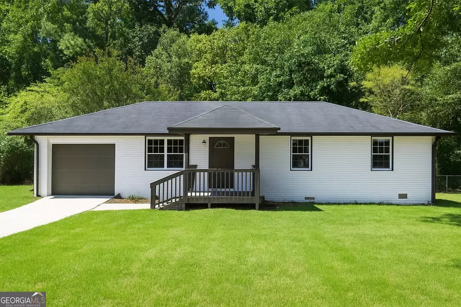 1375 Labelle ST, Jonesboro, GA 30238