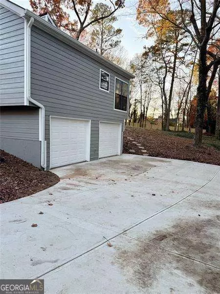 2707 HAWK DR NE #2707, Marietta, GA 30066