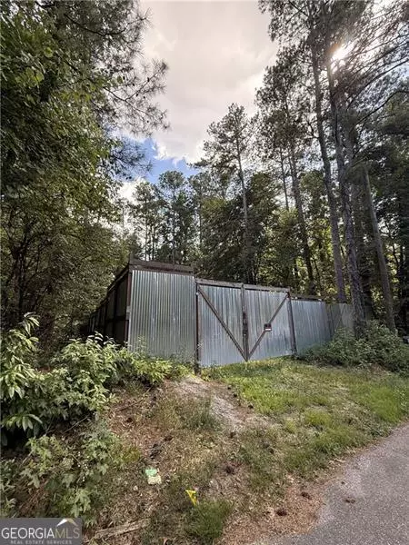 164 Oak Beach DR SE, Acworth, GA 30101