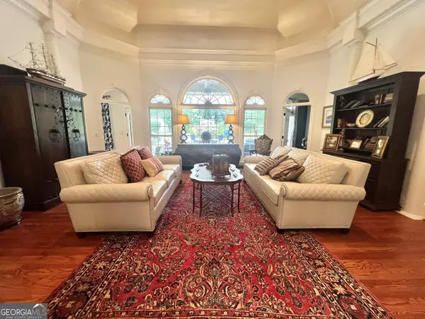 Sandy Springs, GA 30342,125 Claridge DR