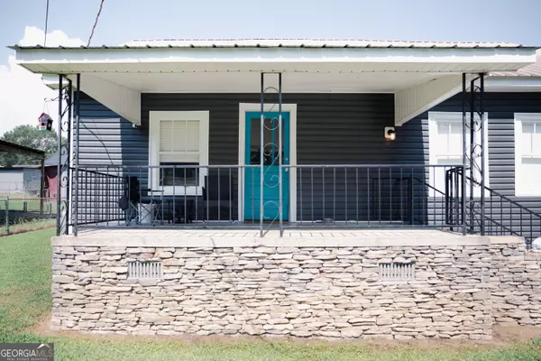 51 Oak ST, Trion, GA 30753