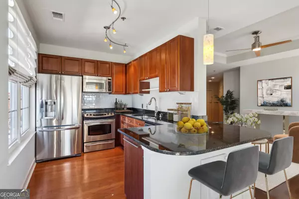 Atlanta, GA 30305,325 E Paces Ferry RD NE #1608