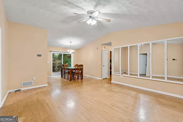 Flowery Branch, GA 30542,6103 Mitchell ST