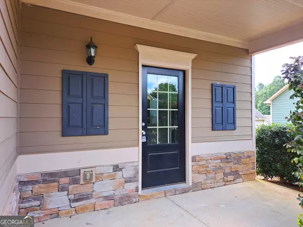 Lawrenceville, GA 30043,867 Pine LN