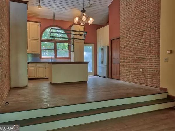 Mcdonough, GA 30252,1291 Crumbley RD
