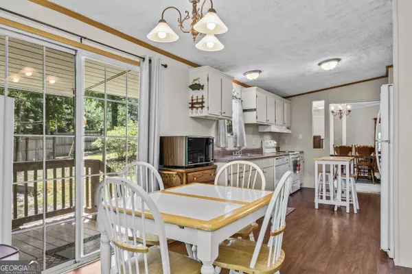 Eatonton, GA 31024,524 South Steel Bridge RD