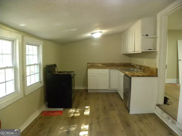 Hartwell, GA 30643,1233 N Forest AVE