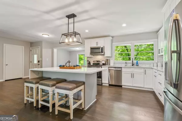 Atlanta, GA 30329,1507 Lively Ridge RD