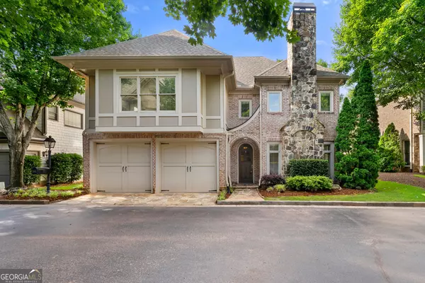 2041 Mendenhall DR, Chamblee, GA 30341