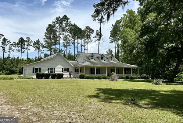 5577 Strickland RD, Waycross, GA 31503