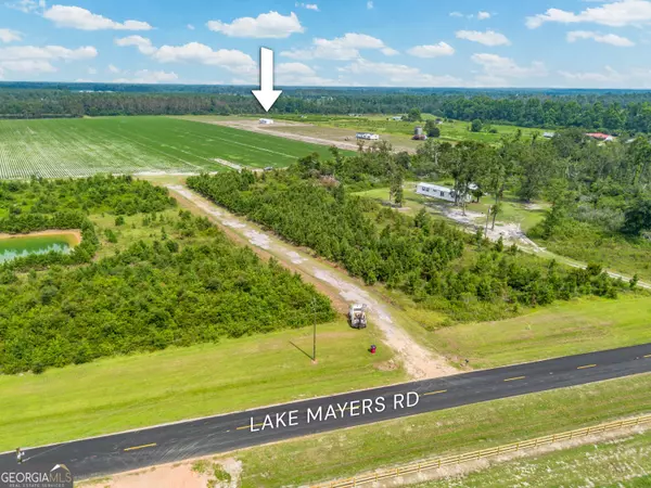 Baxley, GA 31513,4043 Lake Mayers RD