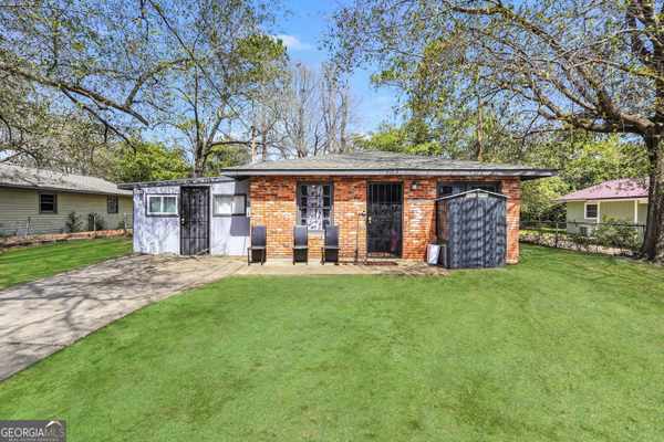 106 Vickie DR, Warner Robins, GA 31093