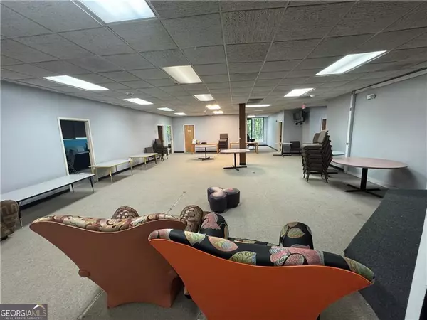 Alpharetta, GA 30005,5000 Mcginnis Ferry RD