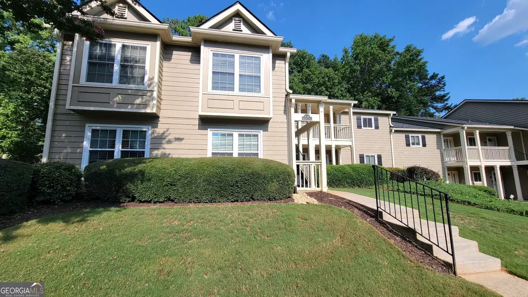 64 Middleton CT SE, Smyrna, GA 30080