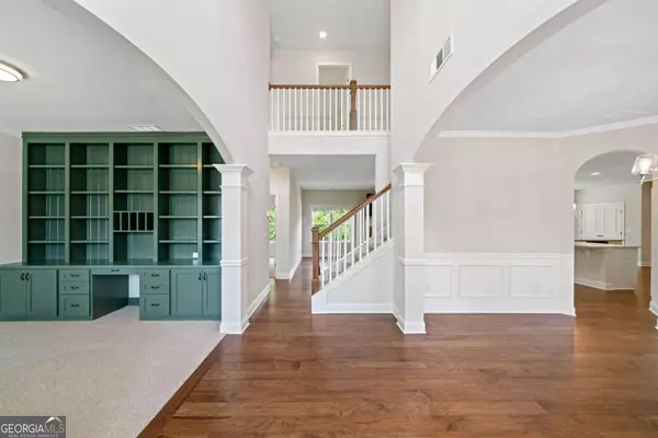 Canton, GA 30115,123 Crest Brooke DR