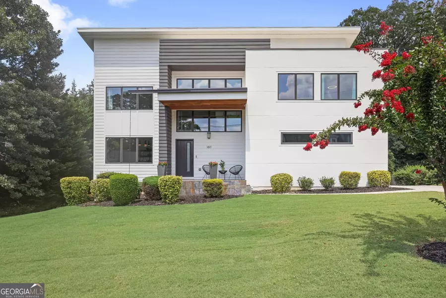 1611 Gaylor ST SE, Smyrna, GA 30082