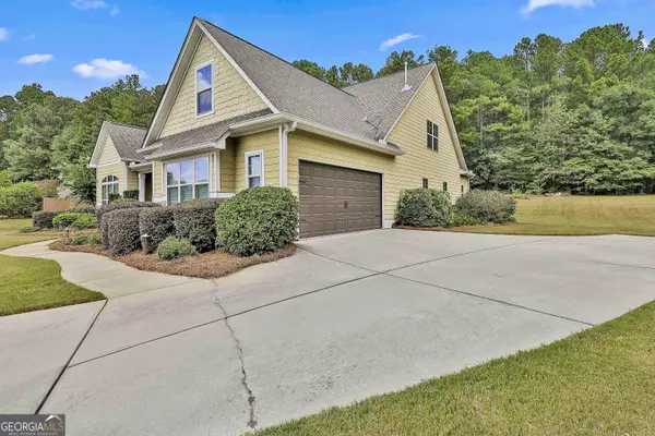 Senoia, GA 30276,301 Ivy LN