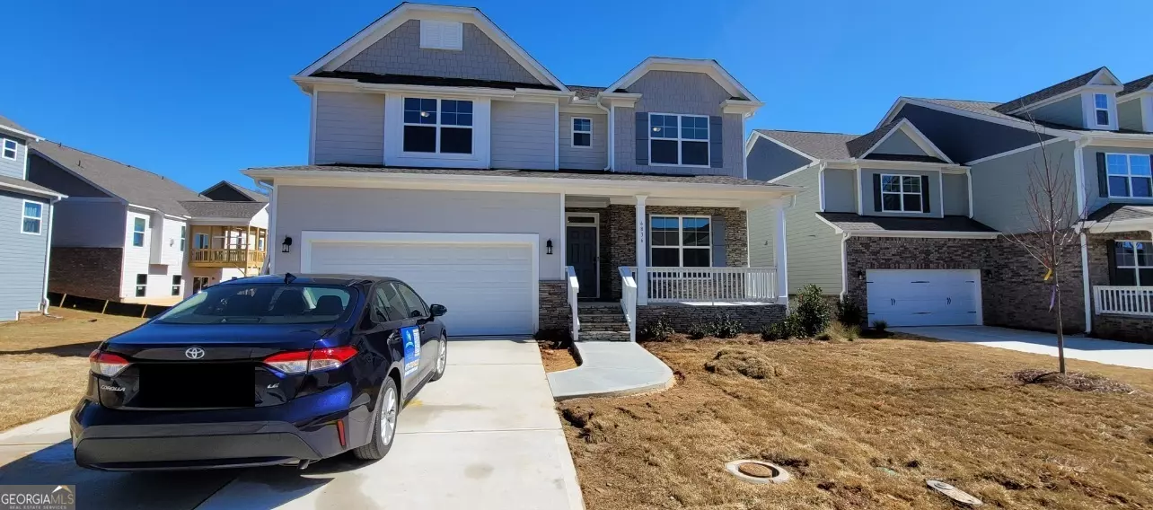6836 Benjamin DR, Flowery Branch, GA 30542