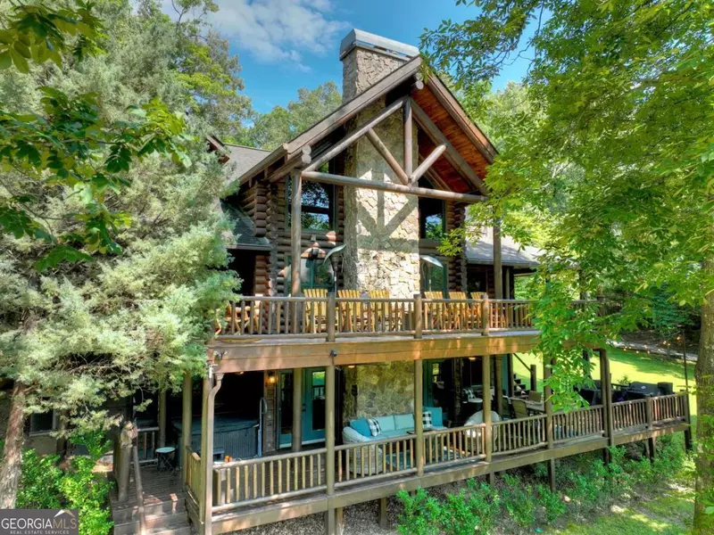 505 Old Salem RD, Mineral Bluff, GA 30559