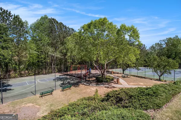 Loganville, GA 30052,1207 Saint James Place