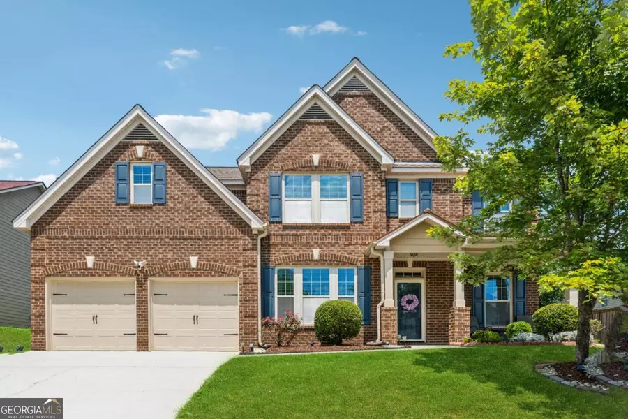 8169 Lochley DR, Fairburn, GA 30213