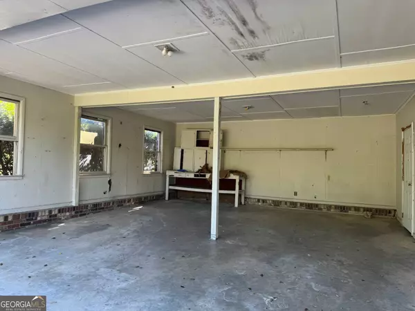 Valdosta, GA 31605,100 Sunnymeade DR